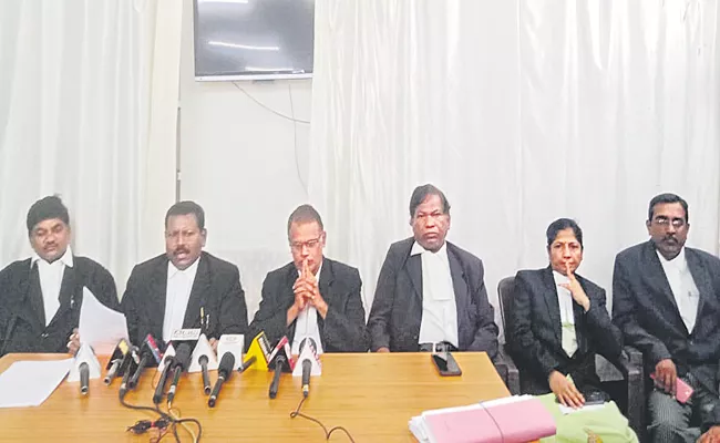 Demand of Kurnool lawyers High Court should be set up in Kurnool - Sakshi