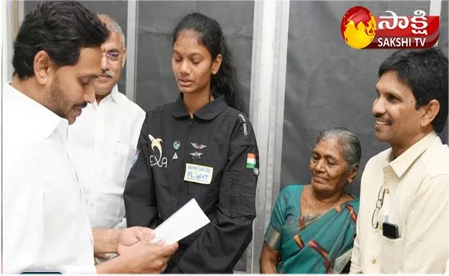 CM Jagan Helps 50 lakh Rupees to Analog Astronaut Jahnavi - Sakshi