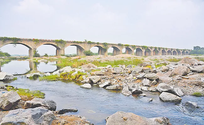 Nizam Who Demolished Suryapet Tekumatla Bridge - Sakshi