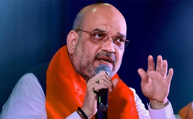 Amit Shah Meeting With 19 Top BJP Leaders At Hyderabad - Sakshi