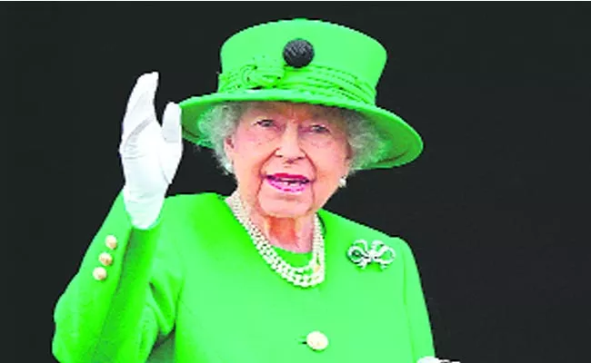 Why Does Britain Still Have Some Form Of Monarchy? - Sakshi