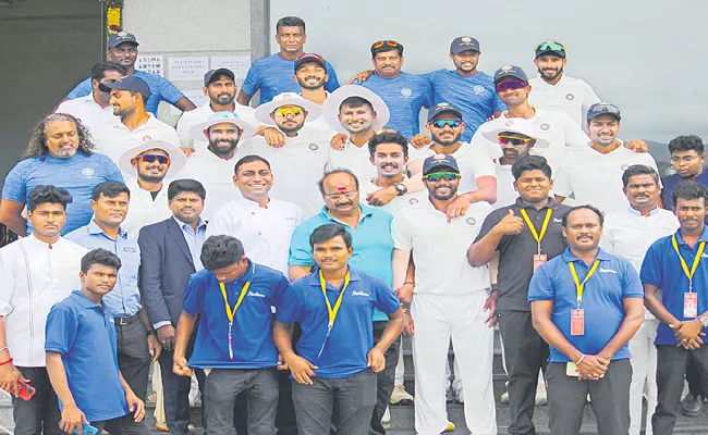 Duleep Trophy: South Zone crush North by 645 runs - Sakshi