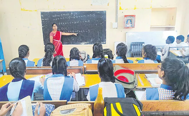 Shortage Of 5 Thousand Subject Teachers In Telangana - Sakshi