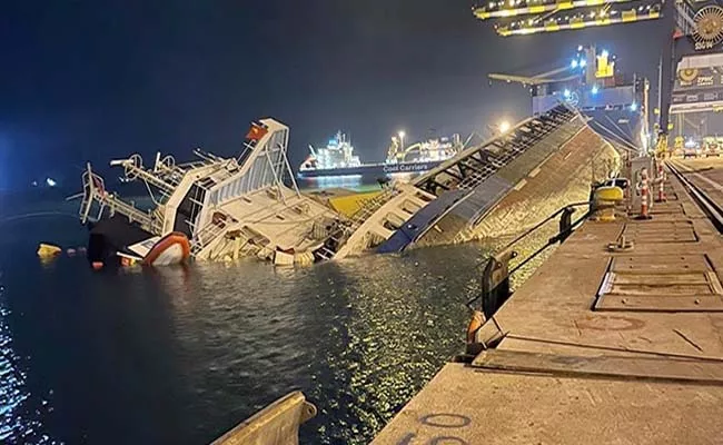 Vira Video: Sea Eagle Ship Sinks While Unloading Cargo At Turkey Port - Sakshi