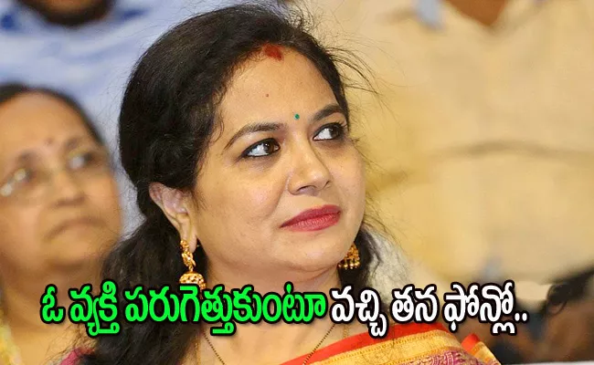 Singer Sunitha Shocking Reaction About Her Fan Base in Latest Interview - Sakshi