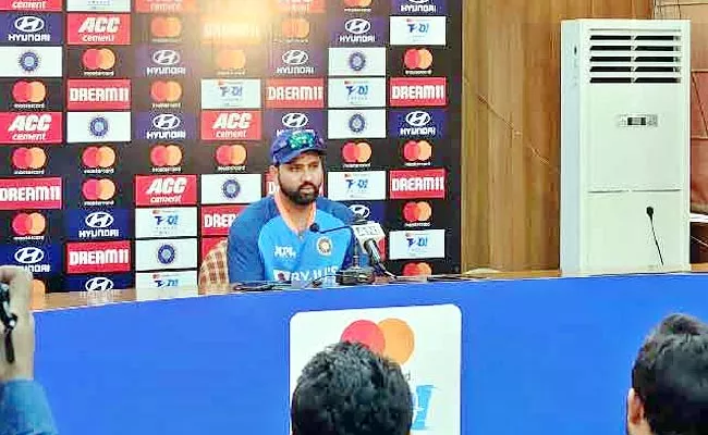 IND Vs AUS: No Bowlers-In Match Rohit Sharma Reply Question Mohali Loss - Sakshi