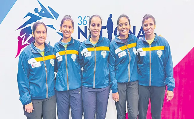 Telangana table tennis team clinch bronze in 36th National Games - Sakshi