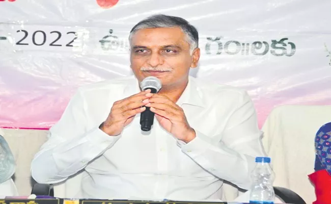 Minister Harish Rao Comments On Electricity Meters For Agriculture Bore Wells - Sakshi