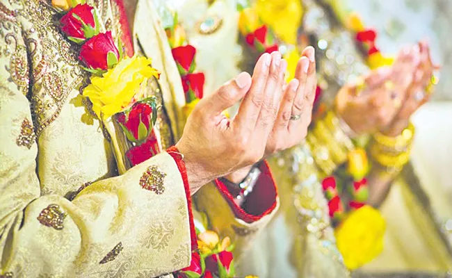 Telangana Govt Revealed Report Of Shaadi Mubarak 2022 - Sakshi