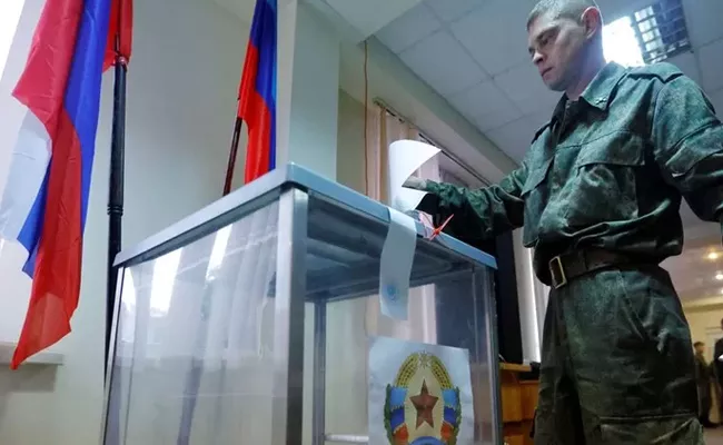 War Update Referendums Begin In Russian Occupied Regions Of Ukraine - Sakshi