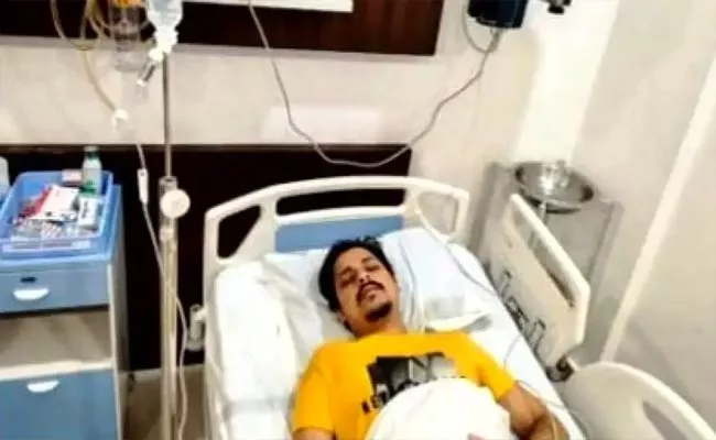 Actor Babushaan Discharged From Hospital, Wife Trupti Takes Him Mome - Sakshi