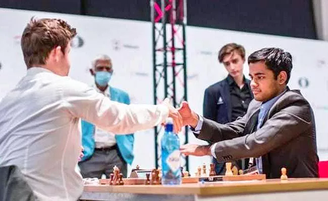 Carlsen beats Erigaisi to win the Julius Baer Generation Cup - Sakshi