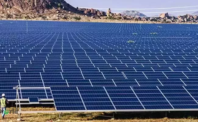 Goldi Solar Plans 5000 Crore Investment To Raise Manufacturing Capacity - Sakshi