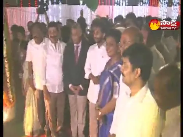 AP CM YS Jagan Launched The Electric Buses In Alipiri