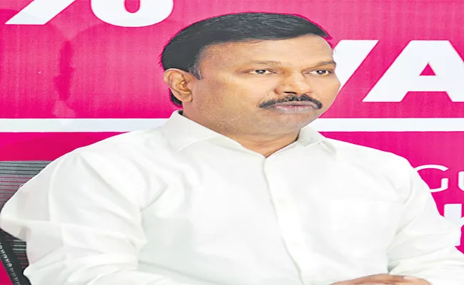 Criminal Cases For Wrong Treatment, Telangana Health Director Warns - Sakshi