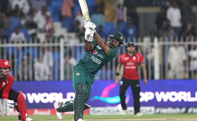 Aizaz Khan Gives 29 runs in His Last over Against pakistan - Sakshi