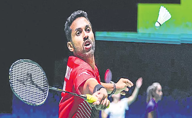 Japan Open: HS Prannoy quarter-final exit ends Indian campaign - Sakshi