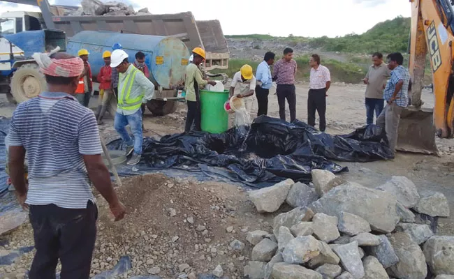 Polavaram Project: Central Soil and Materials Research Station Examine Quality of Stones - Sakshi