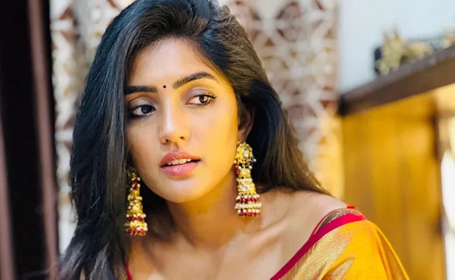 Eesha Rebba Marriage Rumors Goes Viral With Tamil Director - Sakshi