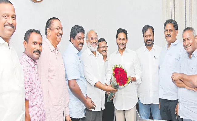 All india Shrimp Hatcheries Association appeal CM Jagan - Sakshi