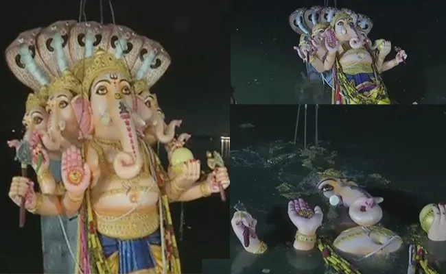 Ganesh Immersion 2022 Hyderabad Mahaganapathi Shobha Yatra Highlights - Sakshi