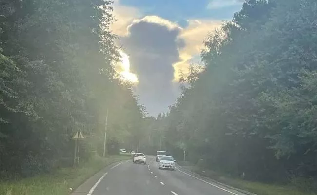 Cloud Formation Resembling Queen Elizabeth After Queens Death - Sakshi