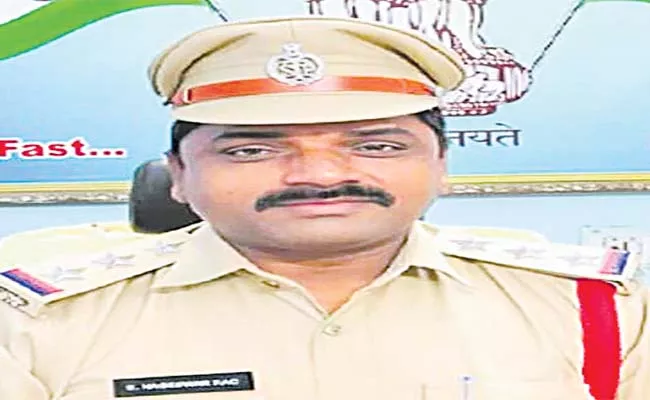 Kotwal CV Anand Reprimanded Violated Discipline In Police Department - Sakshi