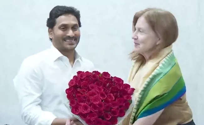 American Consulate General Jennifer Meets CM YS Jagan - Sakshi