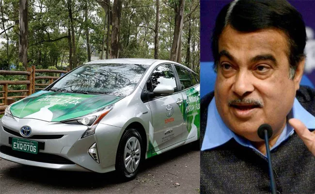 Nitin Gadkari Launches India First Hybrid Ethanol Ready Flex Fuel Car Toyota Corolla Altis - Sakshi