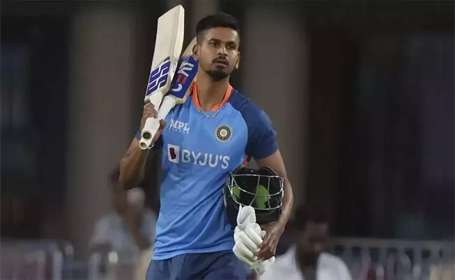 Reserve Players Shreyas Iyer, Ravi Bishnoi Will Not Travel To Australia Says Report - Sakshi