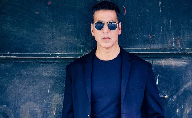 Akshay Kumar Fires On Rumours That Owning Private Jet - Sakshi