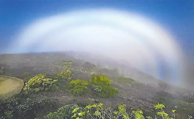 Rare White Rainbow Spotted Over California Wows Netizens - Sakshi