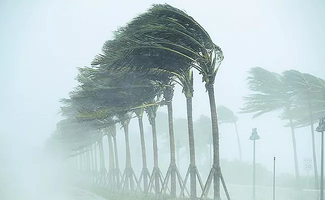 Indian Meteorological Department Says Cyclone in AP 22 October - Sakshi