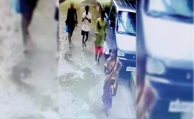 Thief Gang Challenging Mumbai Police One Woman Arrested - Sakshi