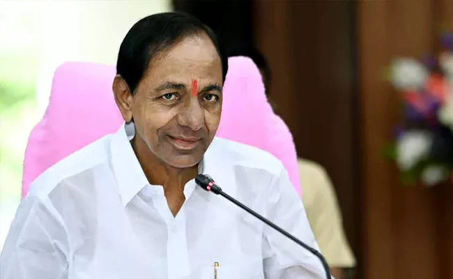 Mahatma Gandhi Jayanti 2022 CM KCR Pays Tributes - Sakshi