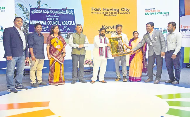 Telangana Bags 16 Swachh Survekshan Awards - Sakshi