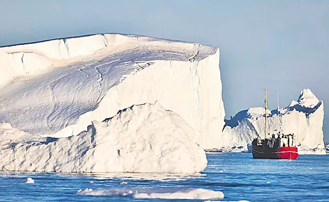 Microphones dropped into ocean off Greenland to record melting icebergs - Sakshi