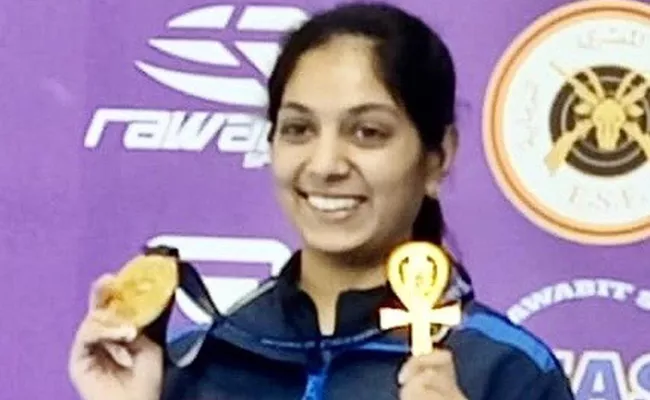 World Shooting Championship: Ramita Jindal wins gold in air rifle - Sakshi