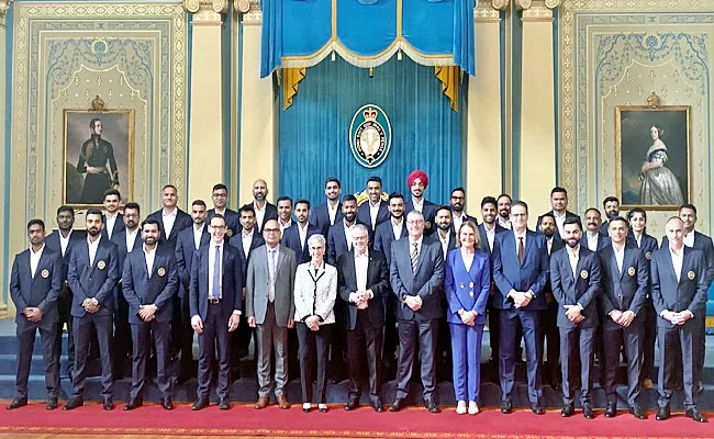 T20 WC 2022:Team India Meets Governor Of Victoria Melbourne Pics Viral - Sakshi