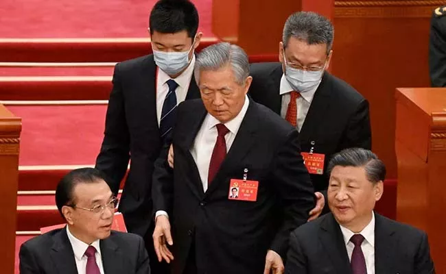 Unexpectedly Escorted Out China Former President Hu Jintao Goes Viral - Sakshi