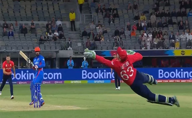 Jos Buttler, Liam Livingstone Takes Catches Of The Tournament In Afghanistan Vs England Match - Sakshi