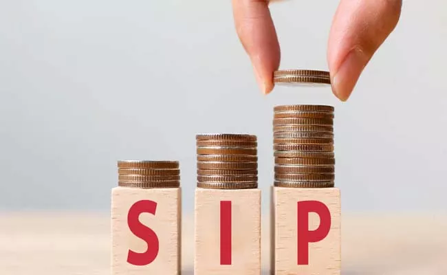 SeptemberMutual Funds SIP inflows at new high of Rs 12k cr - Sakshi