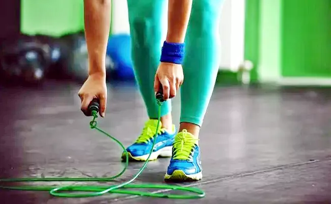 Health Tips: Surprising Health Benefits Of Skipping Rope At Home - Sakshi