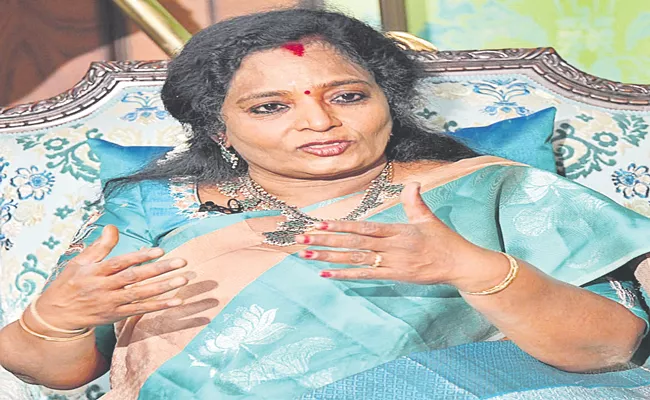 Governor Tamilisai Soundararajan Defends Decision To Go Slow On Pending Bills - Sakshi