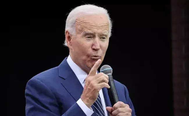 Joe Biden Warned Russia Against Nuclear Weapons Ukraine - Sakshi