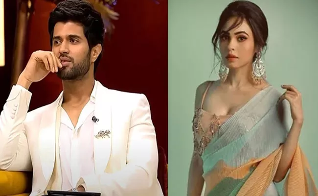 Actress Malobika Banerjee Shocking Comments On Vijay Devarakonda - Sakshi