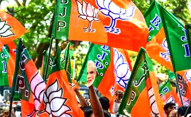 BJP High Command Serious On TRs MLAs Episode - Sakshi