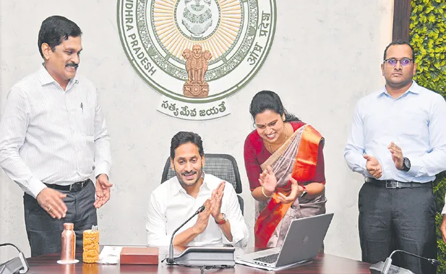 More Medical services Into YSR Aarogyasri Scheme In CM Jagan Govt - Sakshi