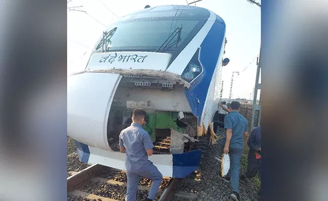 Vande Bharat Train Hits Bull In Gujarat 3rd Such Incident In A Month - Sakshi