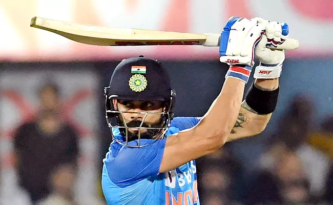 Fans React Kohli Short Run Mistake Costing Himself Ends 49 Runs-28-Balls - Sakshi